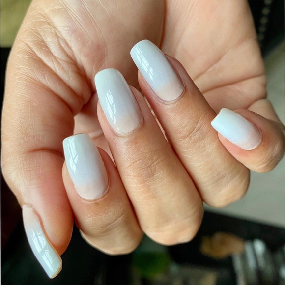 *Retired* Color Street: Bride Tribe | Pale Pink White Ombre Bridal Elegant - Picture 9 of 13